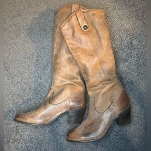 Women's  FRYE Jackie Knee-High Tan Leather Heeled Boots 9.5